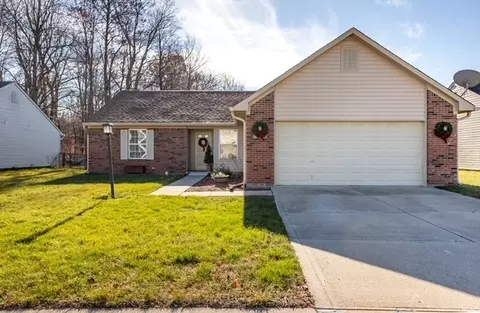 11131 Clearspring Way, Indianapolis, IN 46239