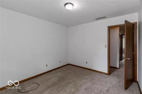 12751 Wembly Rd, Carmel, IN 46033 photo 18
