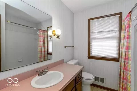 12751 Wembly Rd, Carmel, IN 46033 photo 16