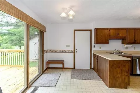 12751 Wembly Rd, Carmel, IN 46033 photo 7