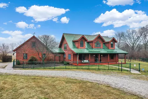 8930 S Mitthoeffer Rd, Indianapolis, IN 46259