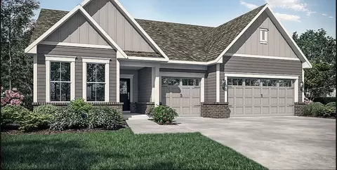 7390 Harbor Town Dr, Whitestown, IN 46075