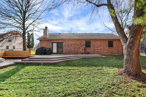 7904 Hampton Pl, Fishers, IN 46038 photo 32
