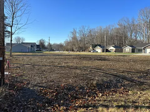 410 Mill Spgs, Fillmore, IN 46128