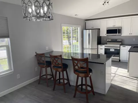 5709 Eden Village Dr, Indianapolis, IN 46254