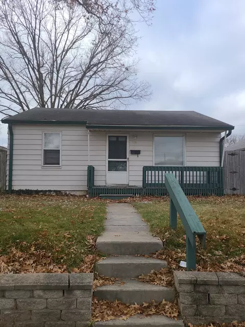 318 N 7th Ave, Beech Grove, IN 46107
