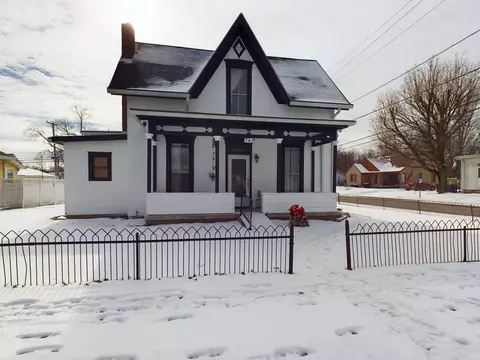 781 High St, Middletown, IN 47356