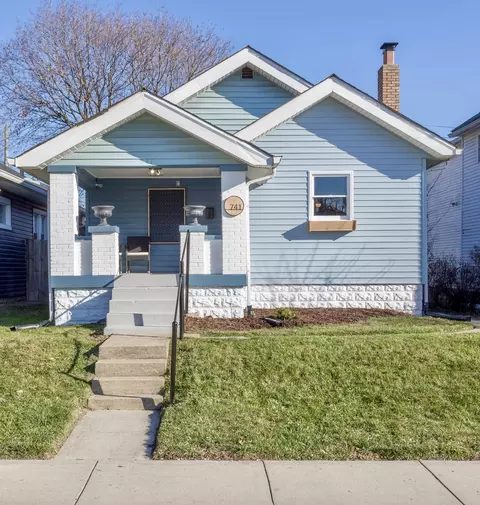 741 N Bosart Ave, Indianapolis, IN 46201
