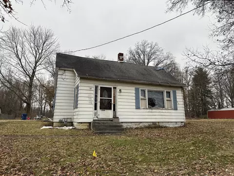 644 N Chamberlain St, Terre Haute, IN 47803