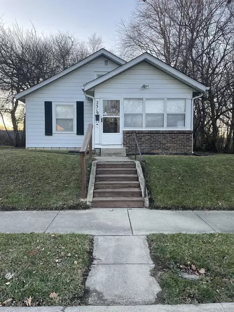 2319 Fairview St, Anderson, IN 46016