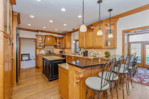 11715 Crossfields Dr, Carmel, IN 46032 photo 9