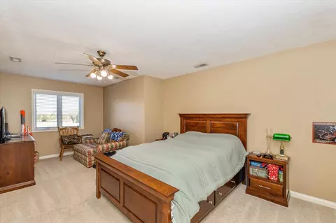11715 Crossfields Dr, Carmel, IN 46032 photo 33