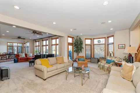 11715 Crossfields Dr, Carmel, IN 46032 photo 15