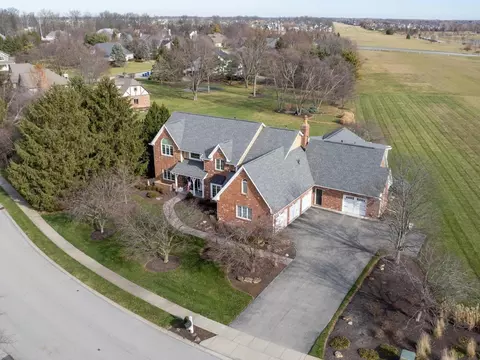 11715 Crossfields Dr, Carmel, IN 46032