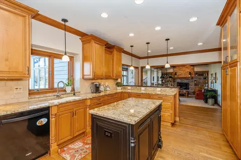11715 Crossfields Dr, Carmel, IN 46032 photo 10