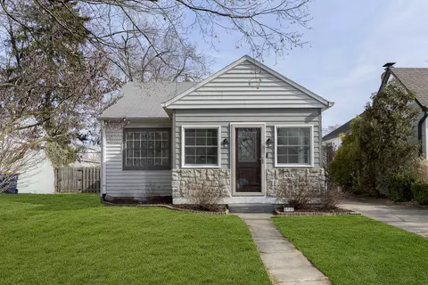 6137 Rosslyn Ave, Indianapolis, IN 46220