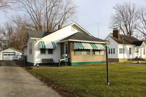 3910 Main St, Anderson, IN 46013