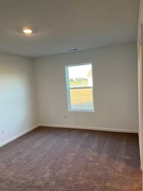 281 Waters Edge Rd, Pendleton, IN 46064 photo 7