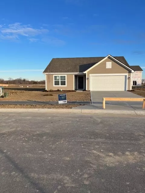 281 Waters Edge Rd, Pendleton, IN 46064
