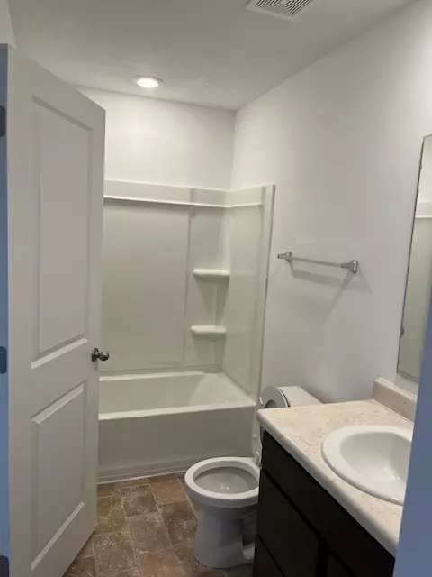 281 Waters Edge Rd, Pendleton, IN 46064 photo 8