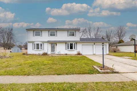 8314 Castle Farms Rd, Indianapolis, IN 46256