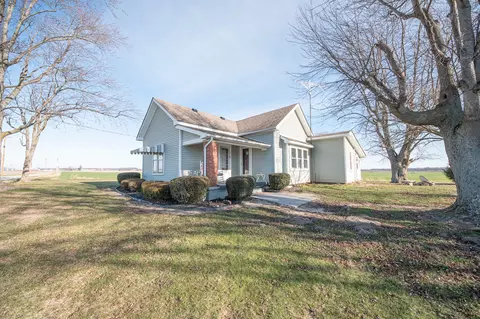 13869 N Baseline Rd, Edinburgh, IN 46124