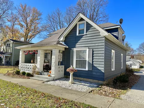 4900 Pearl St, Amo, IN 46103