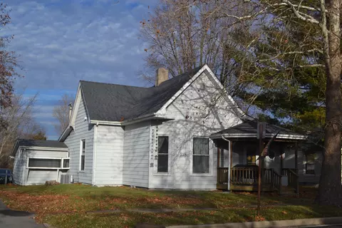 118 W Main St, Jamestown, IN 46147