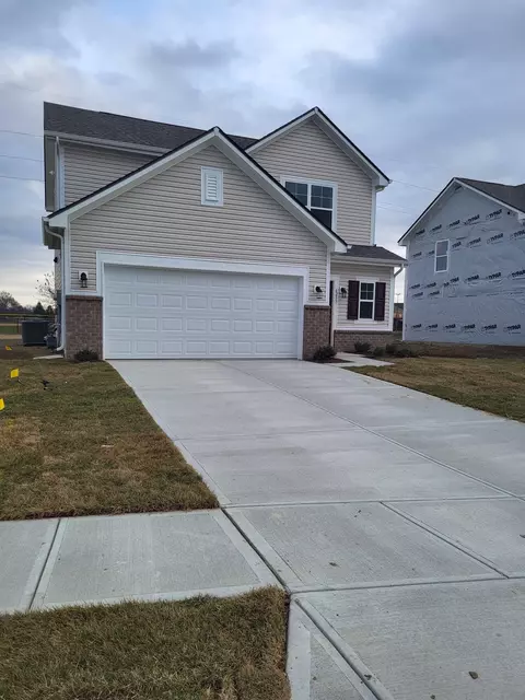 6233 Forest Brook Dr, Indianapolis, IN 46239
