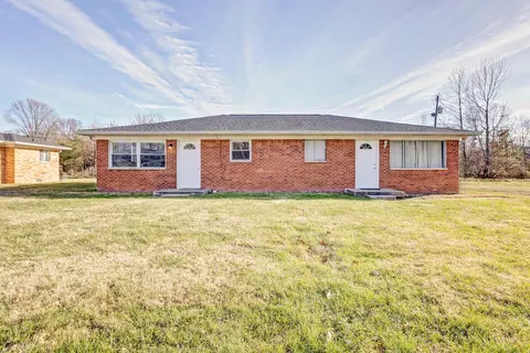 2925 S Pinewood Ln, Bloomington, IN 47401