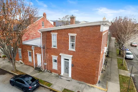 426 E Main St, Madison, IN 47250 photo 2
