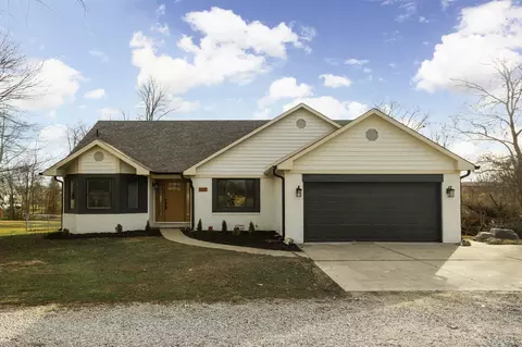1091 N County Road 300 E, Danville, IN 46122