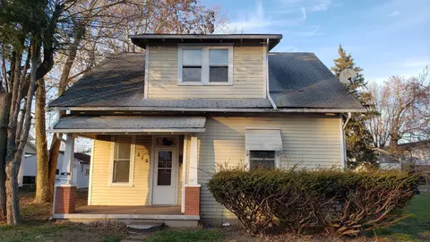 315 E Laurel St, Seymour, IN 47274