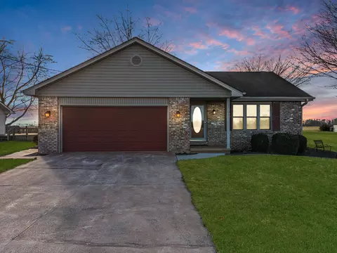 1401 Kelley Rd, Frankfort, IN 46041