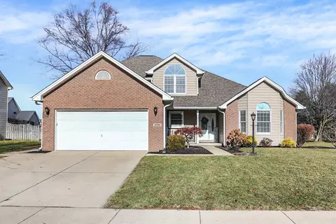 2080 Pinewood Dr, Columbus, IN 47203