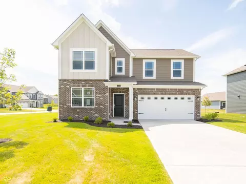 5741 Altar Bell Cir, Greenwood, IN 46143