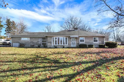 4433 Wanamaker Dr, Indianapolis, IN 46239