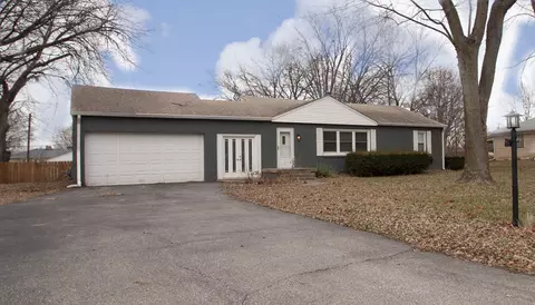 100 Maxwell Rd, Indianapolis, IN 46217