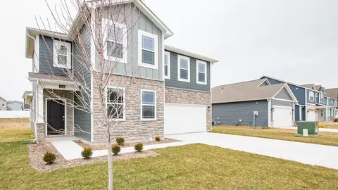5208 Woodhurst Ln, Indianapolis, IN 46239