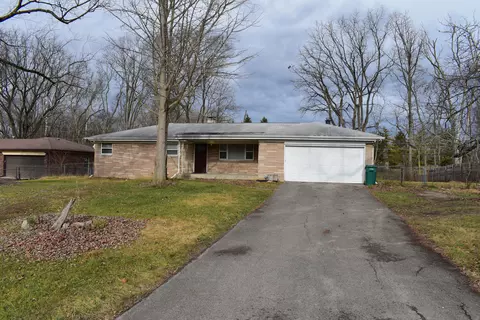 2806 Westleigh Dr, Indianapolis, IN 46268