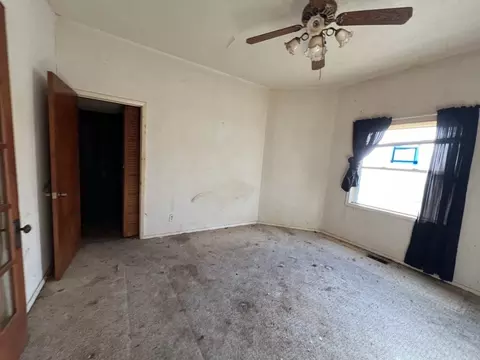 434 W Main St, Redkey, IN 47373 photo 9