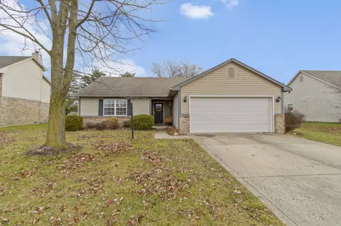 4033 Sungate Ct, Indianapolis, IN 46239