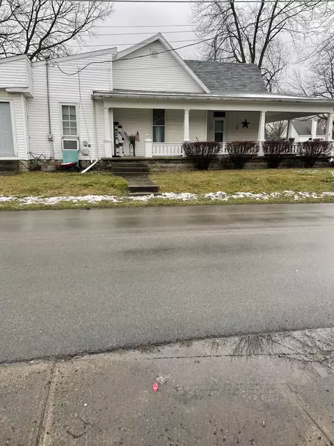 992 High St, Middletown, IN 47356 photo 2