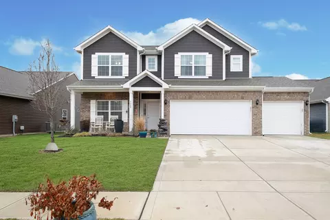 1669 Woodside Cir, Franklin, IN 46131