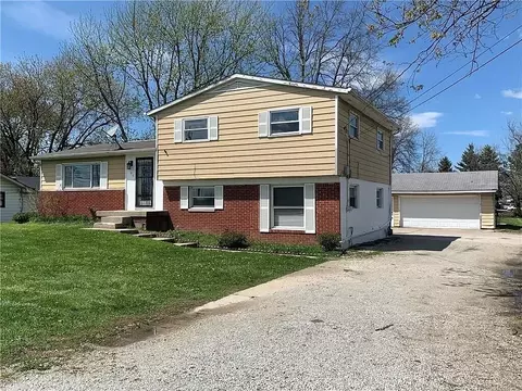8104 E 42nd St, Indianapolis, IN 46226