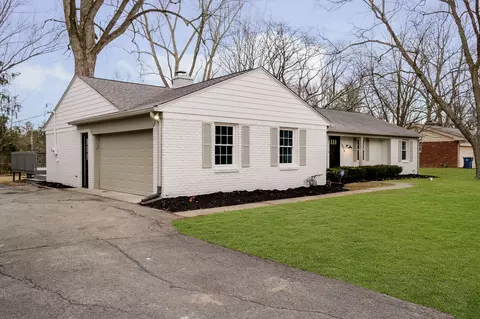 5020 E 72nd St, Indianapolis, IN 46250