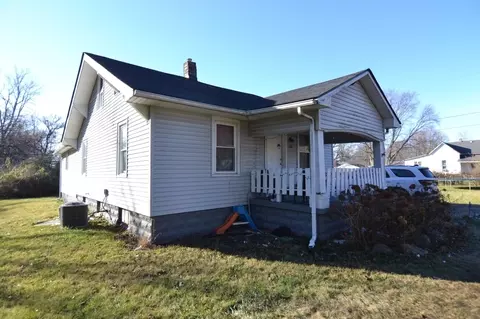 1805 E Cornell Ave, Muncie, IN 47303