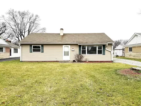 608 Park Dr, Greenwood, IN 46143