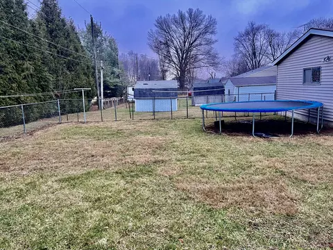 684 Fairview Dr, Columbus, IN 47201 photo 6