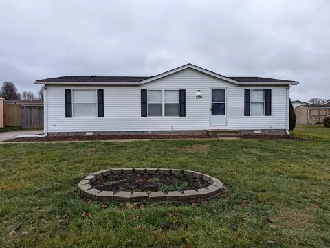 1024 Brittney Blvd, Seymour, IN 47274